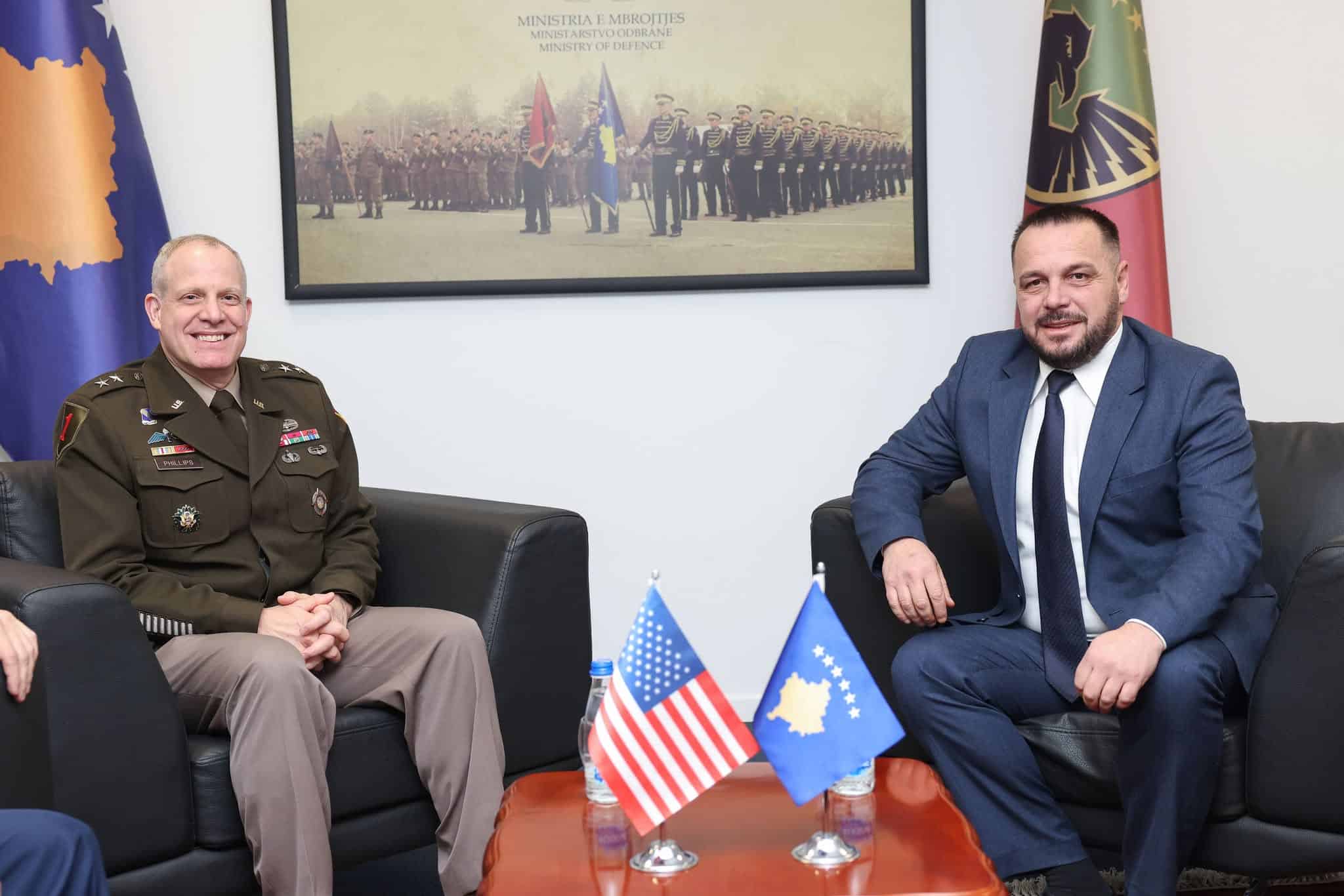Ministar Maqedonci dočekao je direktora za komunikacije i kibernetiku Komande Američkih Snaga u Evropi, general-majora John Phillips