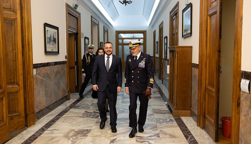 Ministar Maqedonci na sastanku je primio načelnik Odbrane Italije i budući predsedavajući NATO Komiteta admiral Đuzepe Kavo Dragone